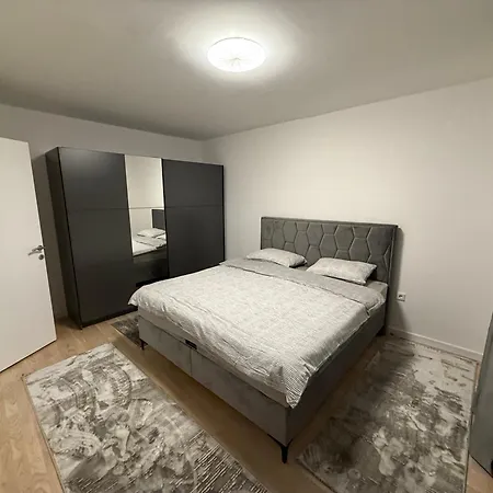 Apartment Luxury Stupine *